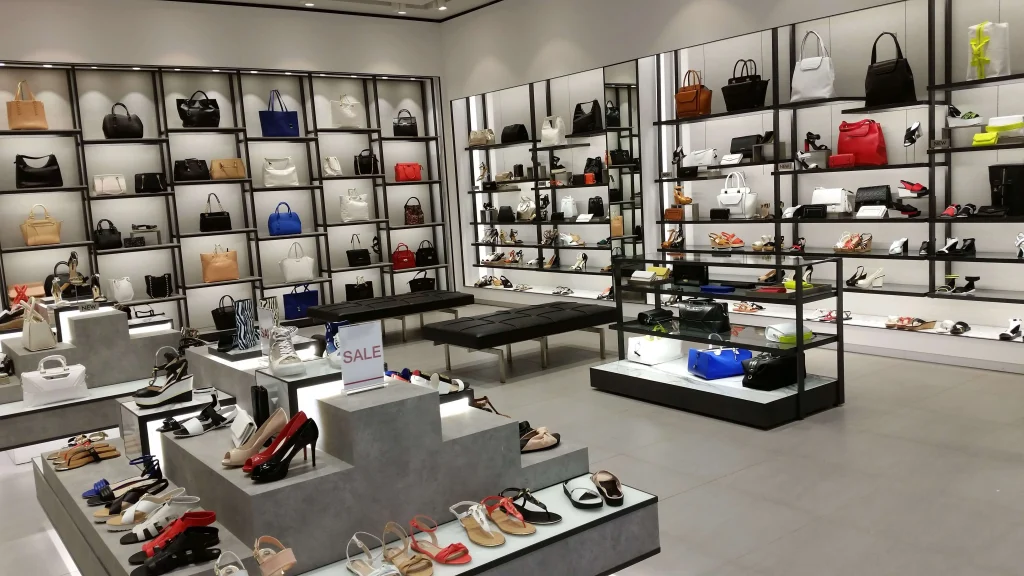 Bí Quyết Chọn Giày Dép và Túi Xách Đồng Bộ Phù Hợp