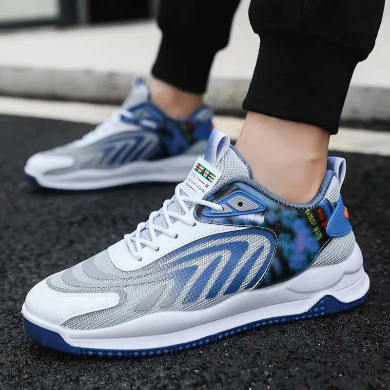  Giày Sneaker Nam Là Gì? "Lịch Sử Hình Thành" Của Những Đôi Giày Thần Thánh