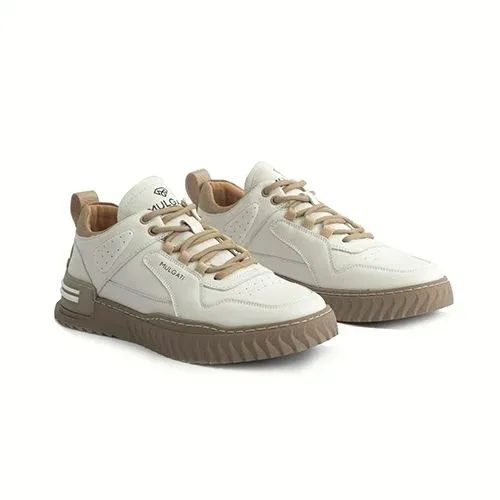  "Bật Mí" Cách Phân Biệt Giày Thể Thao Chính Hãng và Hàng Fake "Chuẩn Không Cần Chỉnh"