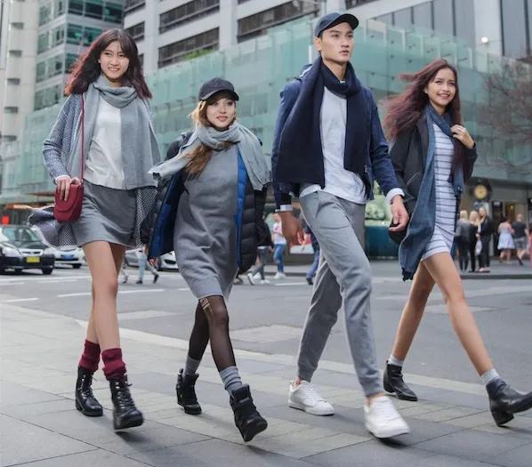 Tại Sao Giày Thời Trang Đường Phố Lại "Hot Hit" Đến Vậy?